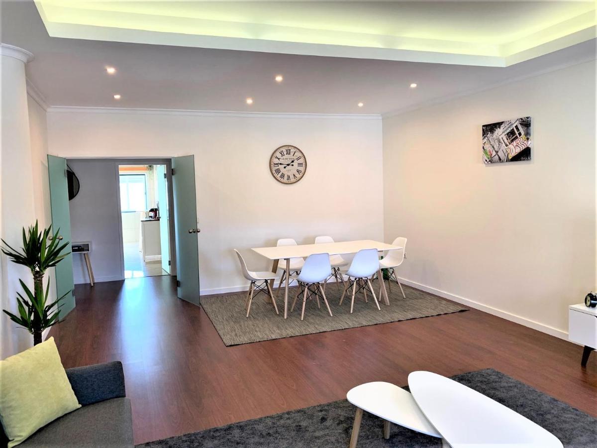 Charm City Center Apt 140M2 & Free Parking Apartment Braga Bagian luar foto